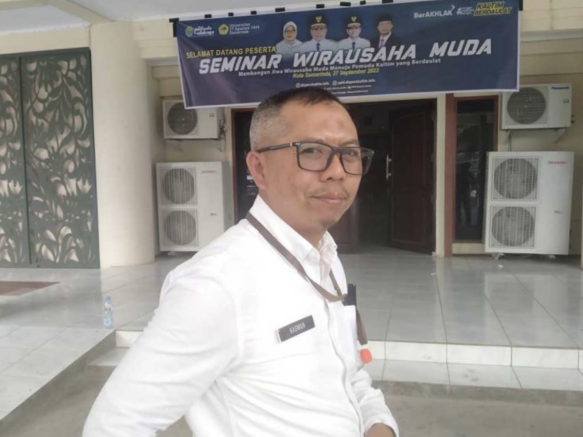 FOTO : Kabid Pemberdayaan Pemuda Dispora Kaltim, Rasman Rading.
