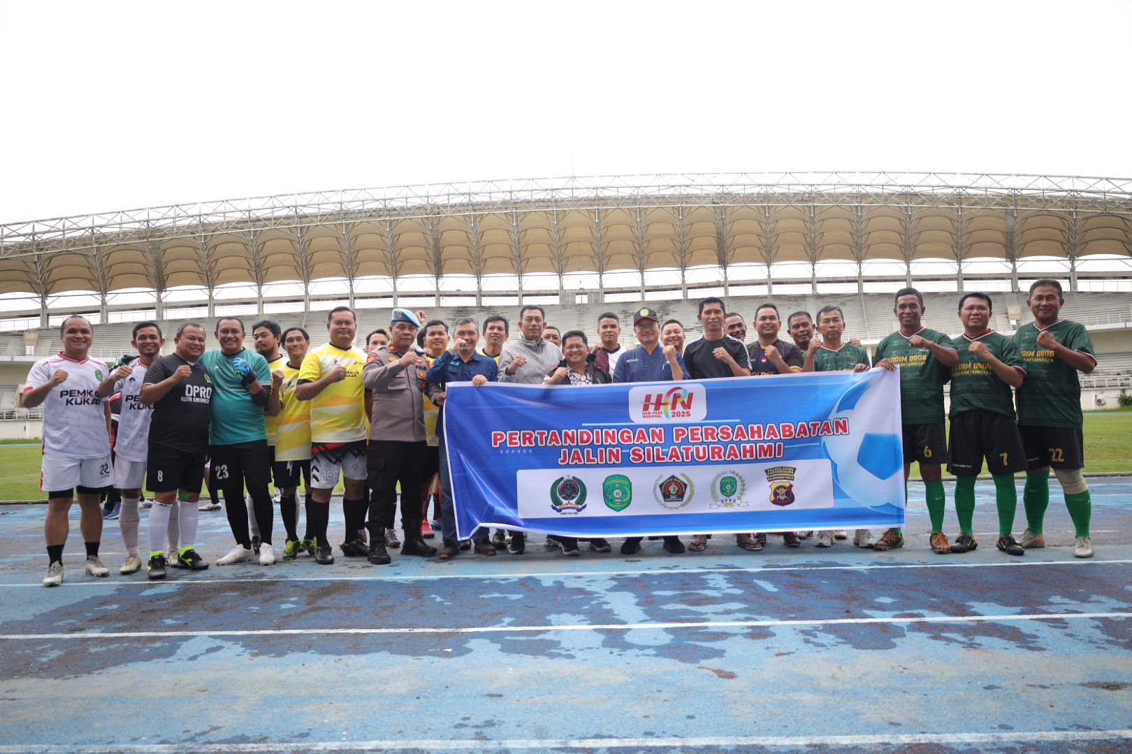 foto:  pertandingan persahabatan antarwartawan dan Forkopimda Kukar memperingati HPN 2025 (dok.istimewa)