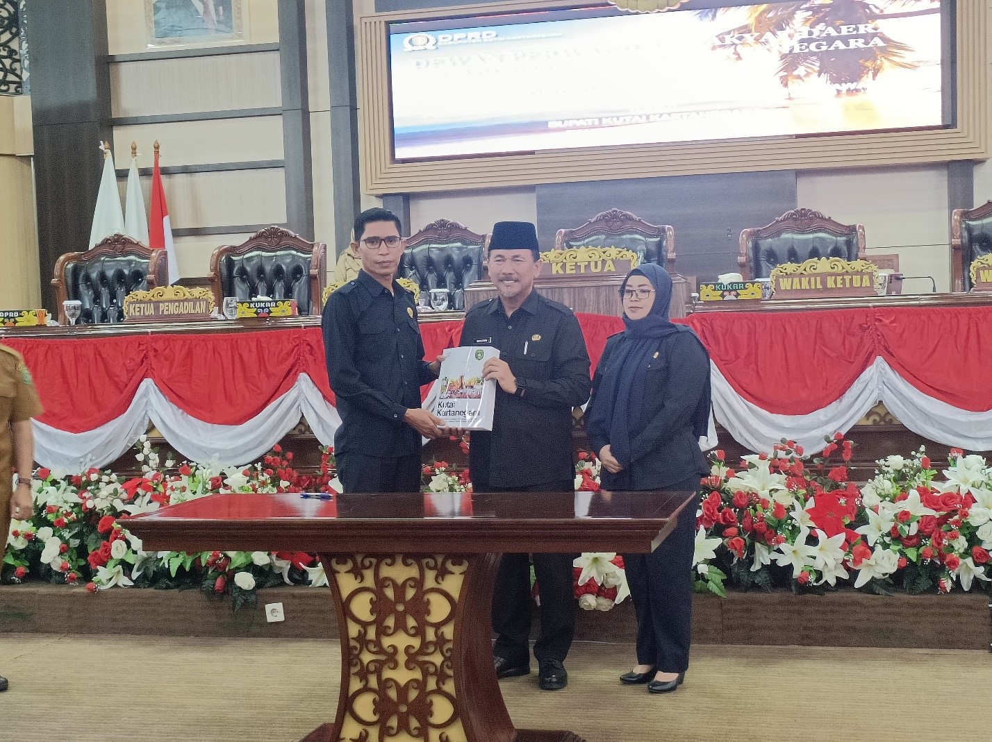 Foto: Sunggono, Sekda Kukar